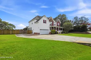 100 Farmington Dr, Richlands, NC 28574 - Photo 3