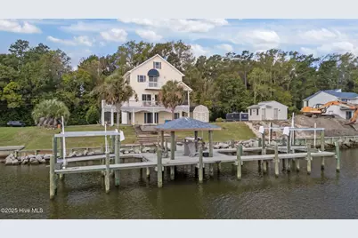850 Sea Gate Drive, Newport, NC 28570 - Photo 5
