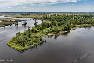1100 Point Harbor Rd, Wilmington, NC 28401 - Photo 1