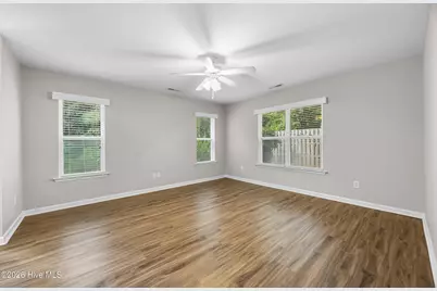 4420 Jay Bird Circle #Unit 102, Wilmington, NC 28412 - Photo 9