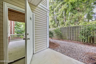 4420 Jay Bird Circle #Unit 102, Wilmington, NC 28412 - Photo 5