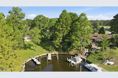 1304 Pelican Drive, New Bern, NC 28560 - Photo 5
