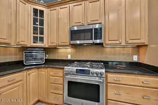 217 N Church St, Hertford, NC 27944 - Photo 17