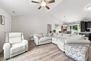 321 Cotton Hl Pl, Hubert, NC 28539 - Photo 11
