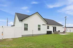 321 Cotton Hl Pl, Hubert, NC 28539 - Photo 37