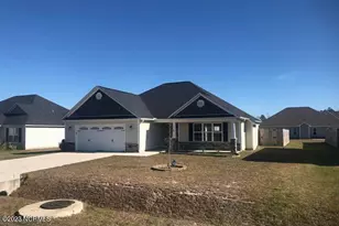 608 Carat Ct, Jacksonville, NC 28546 - Photo 1