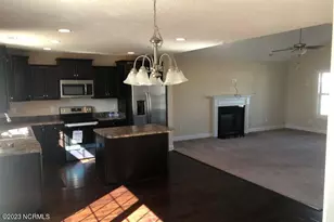 608 Carat Ct, Jacksonville, NC 28546 - Photo 3