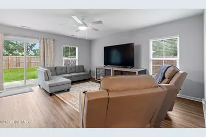 825 Usher Avenue, Shallotte, NC 28470 - Photo 5