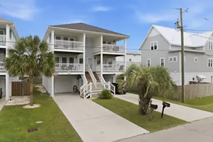 1617 Mackerel Ln, Carolina Beach, NC 28428 - Photo 1
