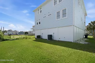1617 Mackerel Ln, Carolina Beach, NC 28428 - Photo 39