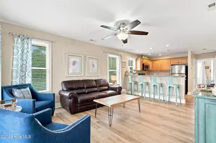 1617 Mackerel Ln, Carolina Beach, NC 28428 - Photo 5