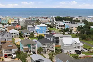 1617 Mackerel Ln, Carolina Beach, NC 28428 - Photo 3