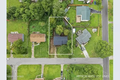 102 Royal Drive, Jacksonville, NC 28546 - Photo 3