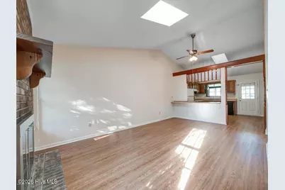 114 Pine Crest Drive, Jacksonville, NC 28546 - Photo 3