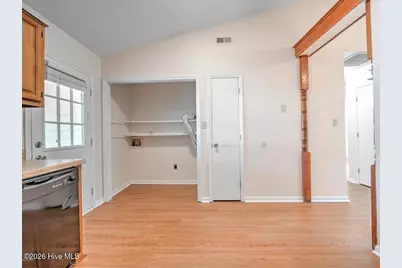 114 Pine Crest Drive, Jacksonville, NC 28546 - Photo 13