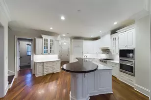 3724 Rolston Dr, Raleigh, NC 27609 - Photo 29