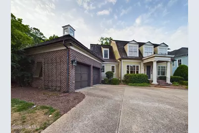 3724 Rolston Drive, Raleigh, NC 27609 - Photo 3