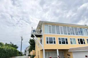 2006 Emerald Dr, Emerald Isle, NC 28594 - Photo 3