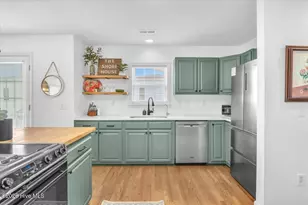 504 Augusta Ave, Carolina Beach, NC 28428 - Photo 7