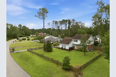 10017 N Olde Towne Wynd SE, Belville, NC 28451 - Photo 51