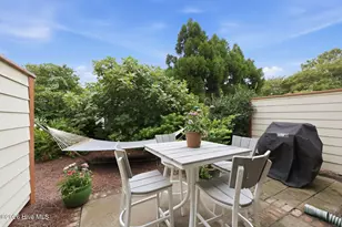 1308 Ann St, Beaufort, NC 28516 - Photo 9