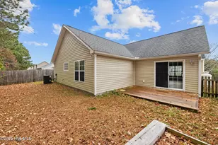 180 Crooked Run Dr, New Bern, NC 28560 - Photo 29