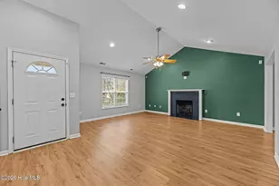 180 Crooked Run Dr, New Bern, NC 28560 - Photo 3
