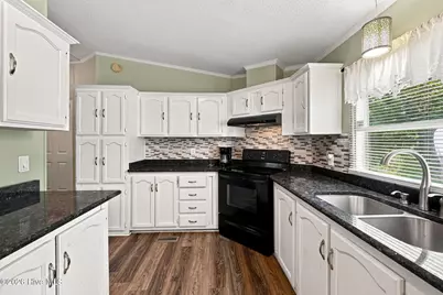 905 S Hardin Street, Southern Pines, NC 28387 - Photo 5