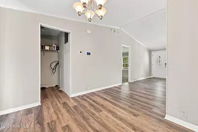 905 S Hardin Street, Southern Pines, NC 28387 - Photo 9