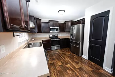 204 Gillcrest Court, Jacksonville, NC 28540 - Photo 25