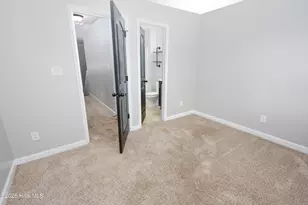 204 Gillcrest Ct, Jacksonville, NC 28540 - Photo 13