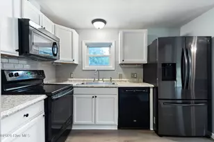 1673 Catherine Lake Rd, Jacksonville, NC 28540 - Photo 15