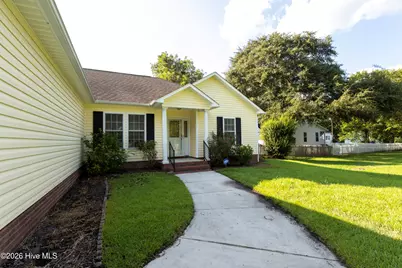 103 N Academy Street, Richlands, NC 28574 - Photo 3