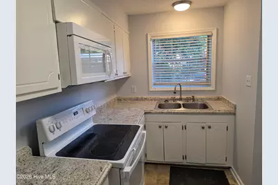 506 N Greensboro Street #Apt 35, Carrboro, NC 27510 - Photo 7