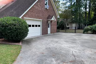 203 Wesley Rd, Greenville, NC 27858 - Photo 3