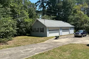 1011 Parkside Dr NW, Wilson, NC 27896 - Photo 7