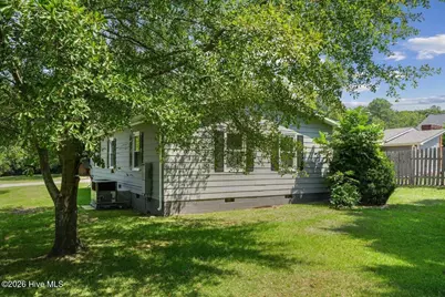 204 E Branch Street, Benson, NC 27504 - Photo 31
