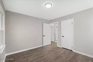 204 E Branch St, Benson, NC 27504 - Photo 19