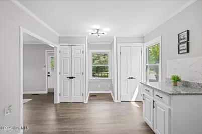 204 E Branch Street, Benson, NC 27504 - Photo 7
