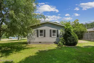 204 E Branch St, Benson, NC 27504 - Photo 23