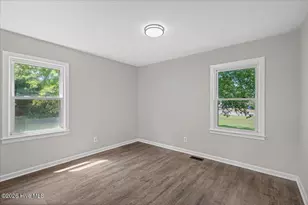 204 E Branch St, Benson, NC 27504 - Photo 9