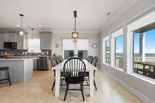 389 E 1st St, Ocean Isle Beach, NC 28469 - Photo 9
