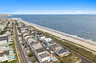 389 E 1st St, Ocean Isle Beach, NC 28469 - Photo 67