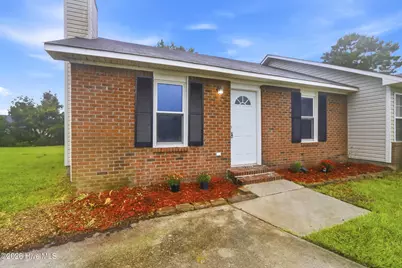 125 Live Oak Court, Piney Green, NC 28544 - Photo 5