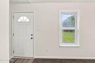125 Live Oak Ct, Piney Green, NC 28544 - Photo 9