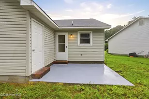 125 Live Oak Ct, Piney Green, NC 28544 - Photo 25