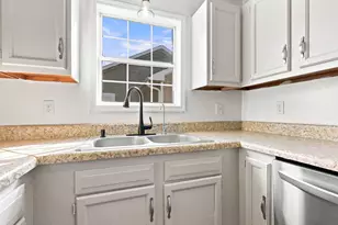 3009 Steeple Chase Ct, Jacksonville, NC 28546 - Photo 25