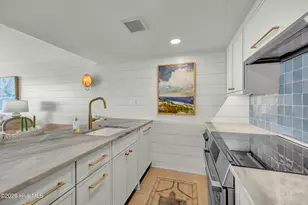 322 Causeway Dr, Wrightsville Beach, NC 28480 - Photo 15
