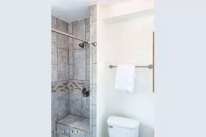 214 S 17th Street #B, Wilmington, NC 28401 - Photo 9