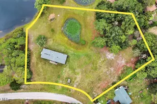 877 Cambridge Rd, Southport, NC 28461 - Photo 3